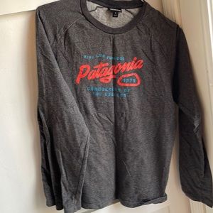 Patagonia never worn light weight sweatshirt